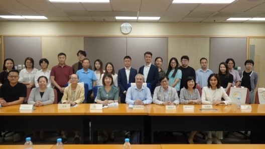 Innovative ageing development exchange meeting between the Asia-Pacific Institute of Ageing Studies of Lingnan University and the China-Asia Economic Development Association Elderly Service Industry Committee