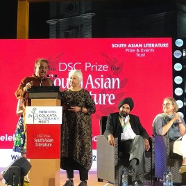Tejaswini Niranjana 教授的翻譯作品勇奪DSC南亞文學獎