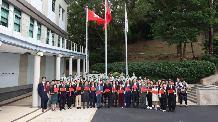 Lingnan University’s flag-raising ceremony celebrates the 77th anniversary of the founding of the People’s Republic of China