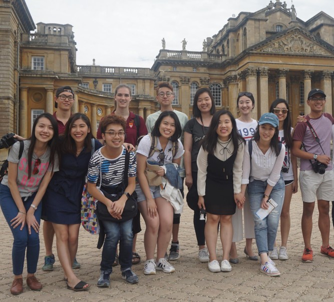Faculty of Business and Hertford College of the University of Oxford co-organises advanced business programme