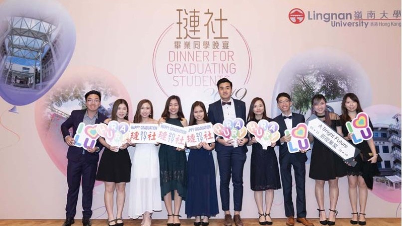 Dinner for Graduating Students 2019 to celebrate the new chapter in life