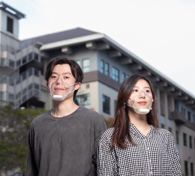 LEI designs reusable transparent anti-COVID-19 face mask to promote barrier-free communication for people with hearing loss