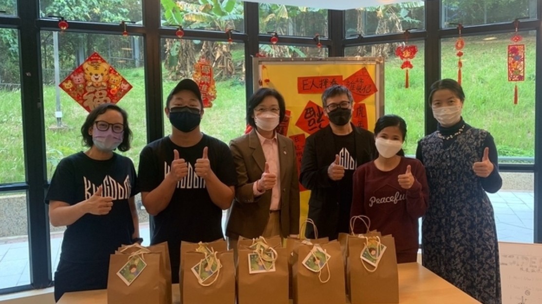 Tackling the toughest outbreak: how Lingnan cares and protects its community 