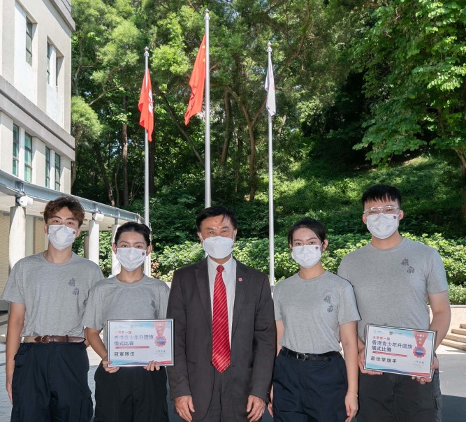 Lingnan students win the National Flag Raising Etiquette Competition for the Youth