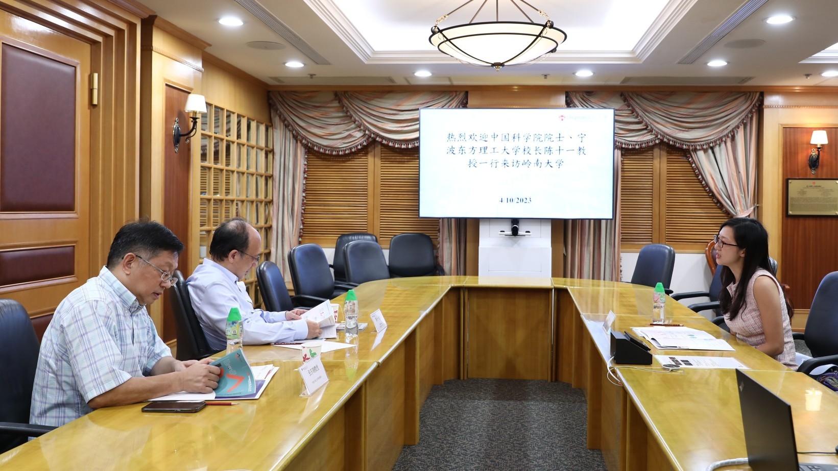 Delegation from Eastern Institute of Technology, Ningbo visits Lingnan